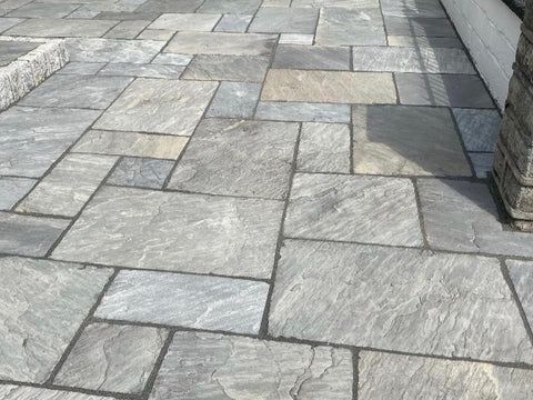 Farndon Antique Natural Sandstone Patio Paving